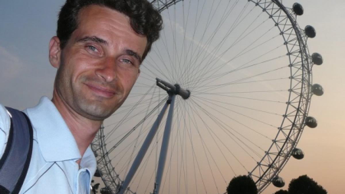 profesorul de istorie acuzat de pornografie infantila cere sa fie eliberat