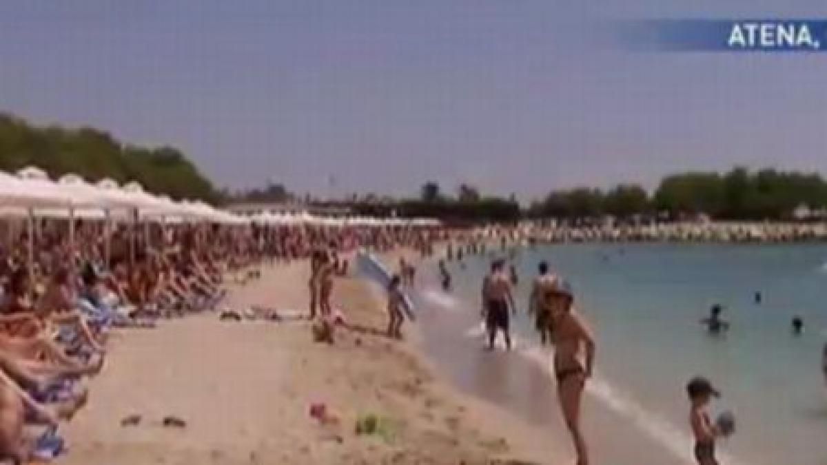 europenii deplang situatia disperata a greciei iar poporul elen se dezmiarda la soare