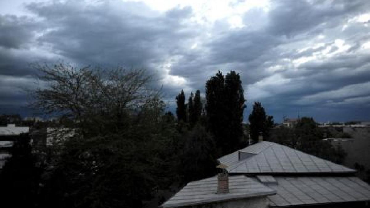 avertizare de furtuna pentru arges si dambovita vezi pana la cat va dura vijelia