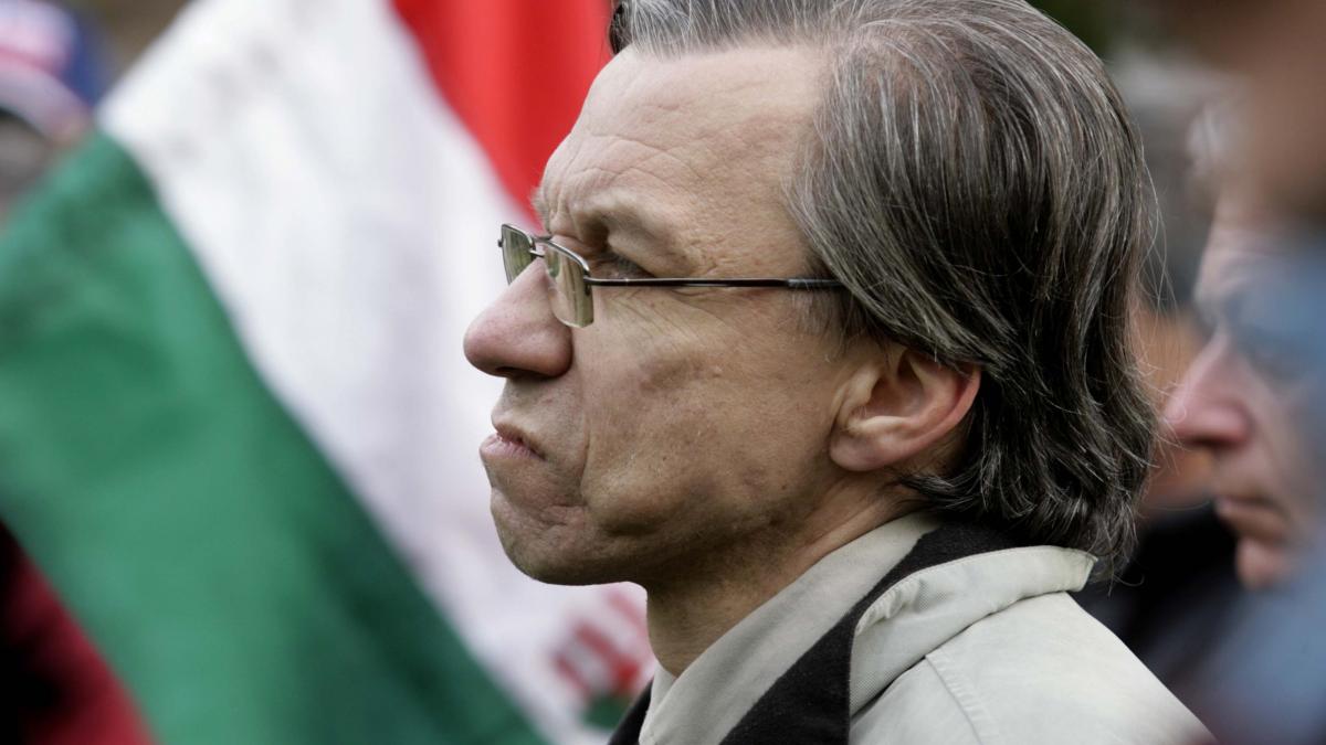 revista germana der spiegel spiritul nazist renaste in ungaria vezi aici dovezile noului cult