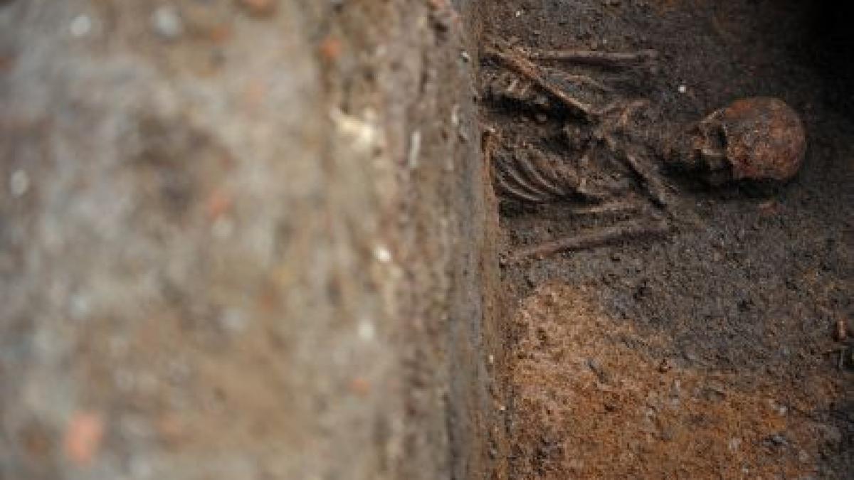 descoperirea care iti va da fiori schelete de vampiri pe malul bulgaresc al marii negre