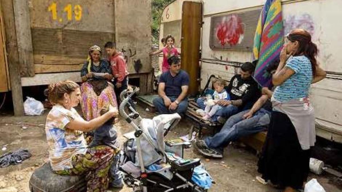 mizeria se apropie de centrul madridului spaniolii dezgustati de taberele de romani care au ramas