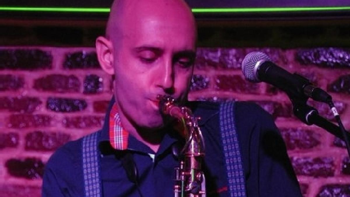 doliu in trupa divertis saxofonistul dan nedelcu a murit la 33 de ani