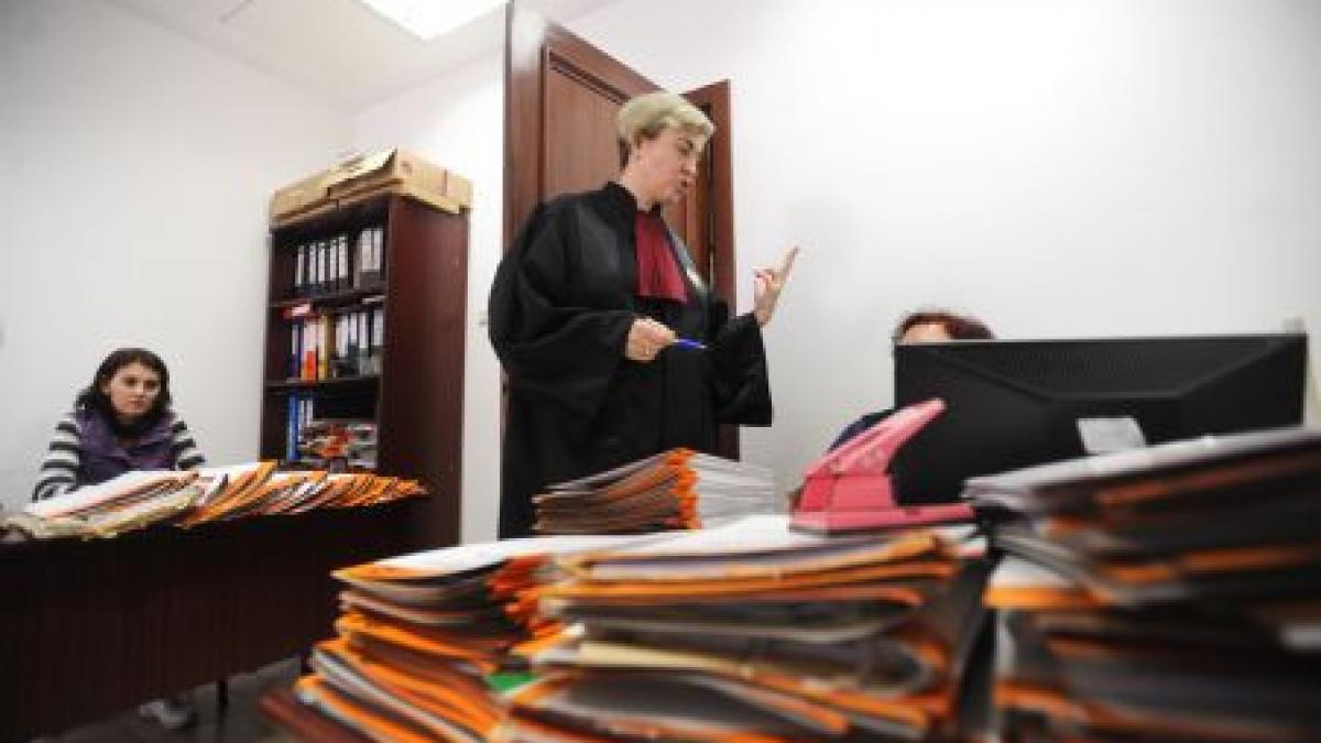 tribunalele judetene si tribunalul bucuresti solicitate sa asigure permanenta in ziua alegerilor