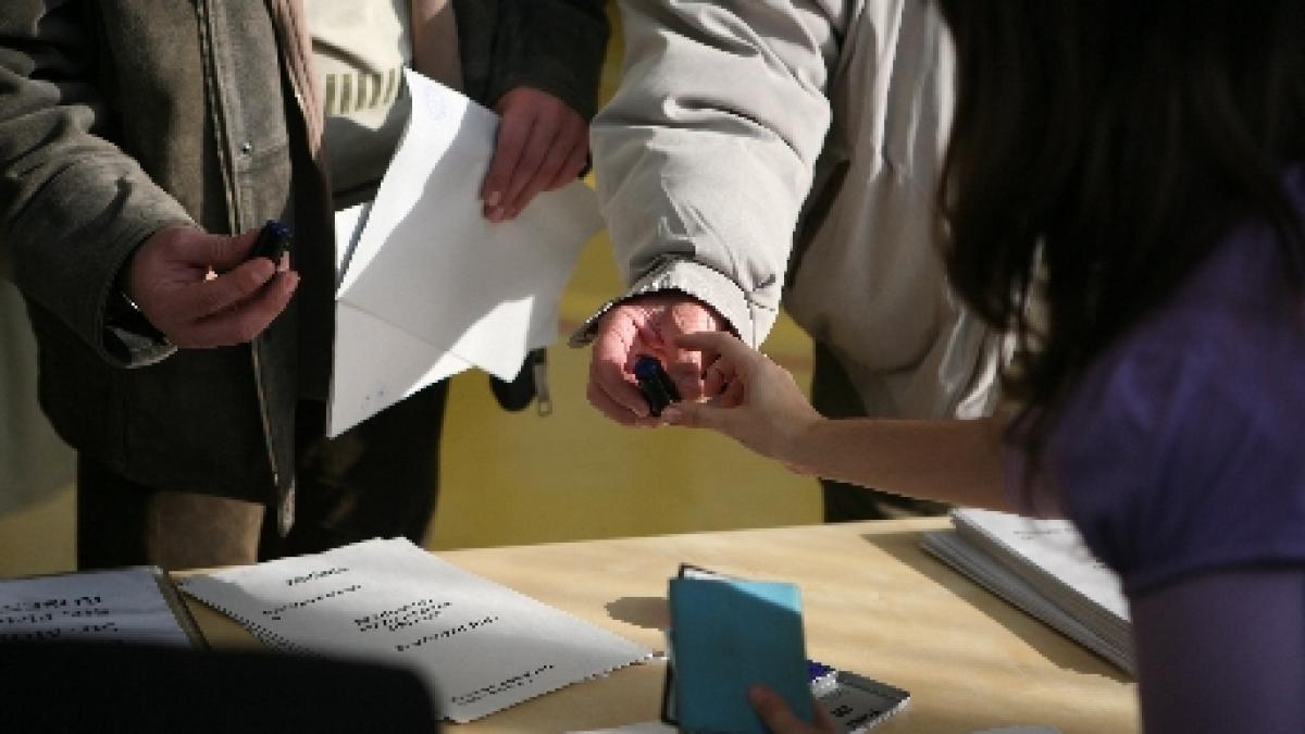 timisoara candidatii pdl si usl pentru primarie au votat pentru timisoreni