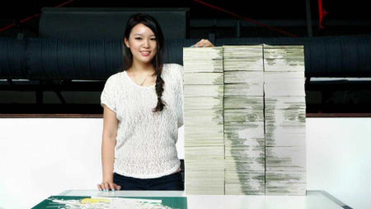 arta cu miros de biblioteca mark zuckerberg sculptat in carti