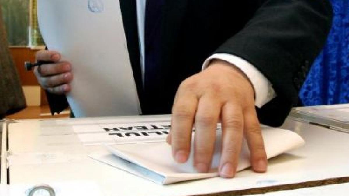 bec au fost depuse patru cereri de anulare a alegerilor