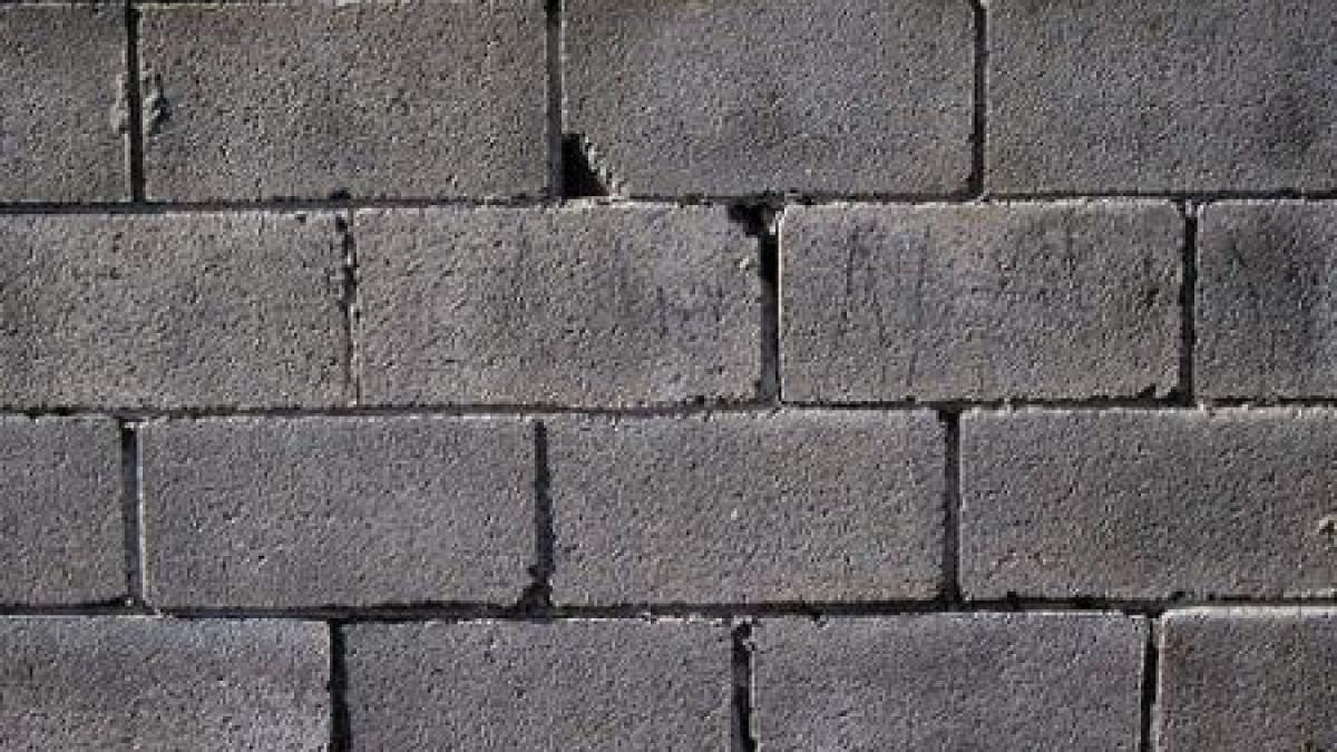 israel a incheiat constructia unui zid la granita cu libanul