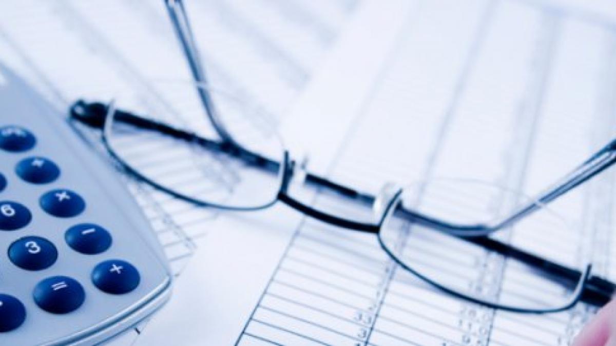 prea multe banci prea putini clienti