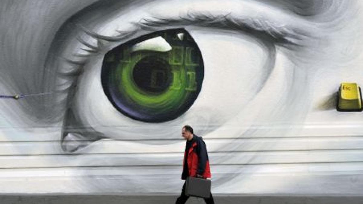 grecia mai poate plati salarii si pensii doar pana pe 20 iulie