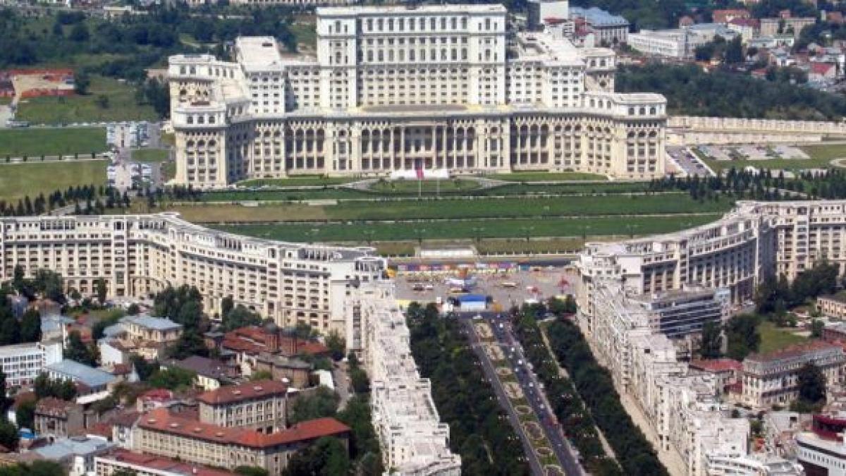 micul paris vizitat de sute de mii de francezi anual cati bani lasa strainii in urma vizitei lor