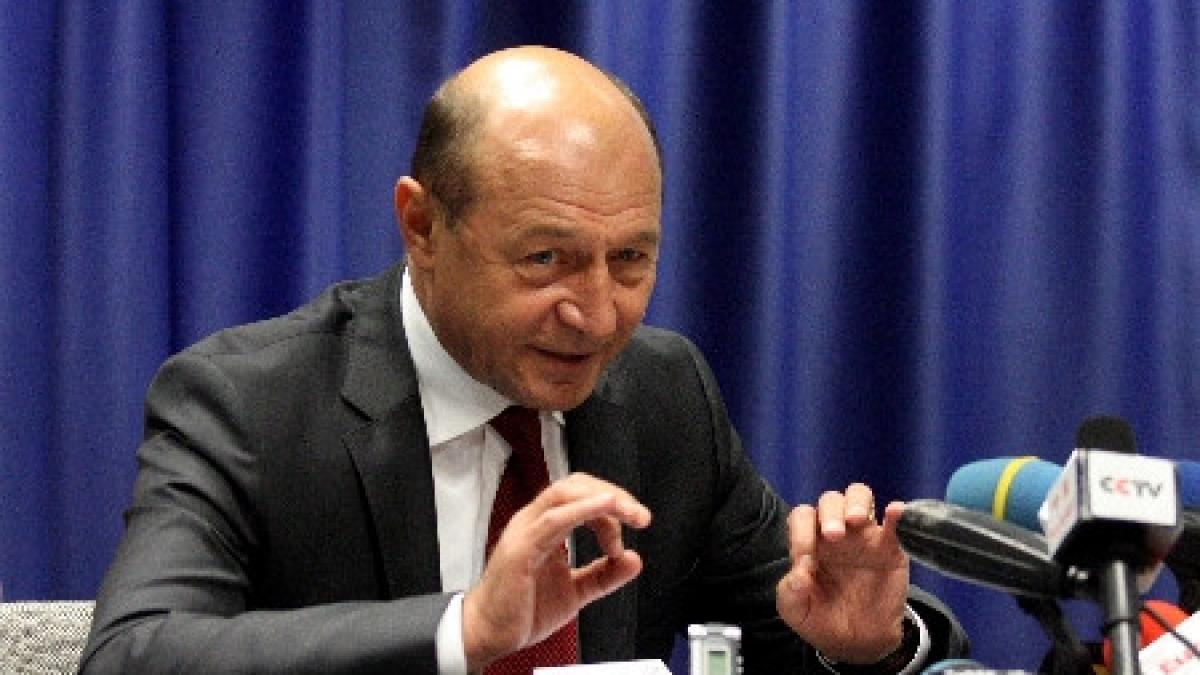 sporurile ilegale nu vor mai fi restituite basescu a promulgat legea amnistiei fiscale