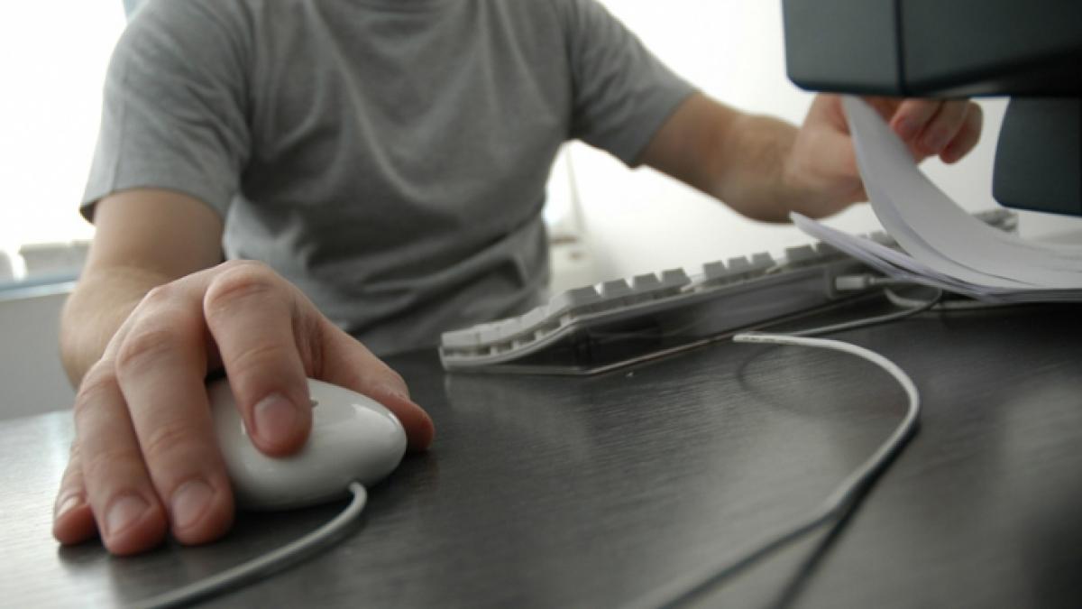 bacalaureat 2012 peste 150 000 de elevi dau astazi proba de competente digitale afla ce presupune