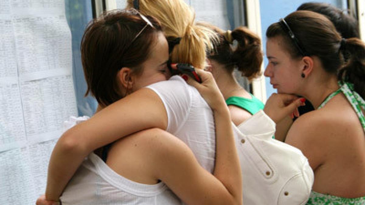 primele rezultate ale bacalaureatului 2012 afla cati elevi au primit calificativul experimentat