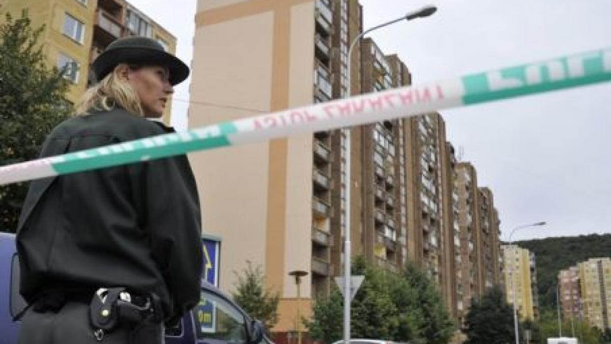 un politist slovac a omorat trei persoane dupa care s a predat