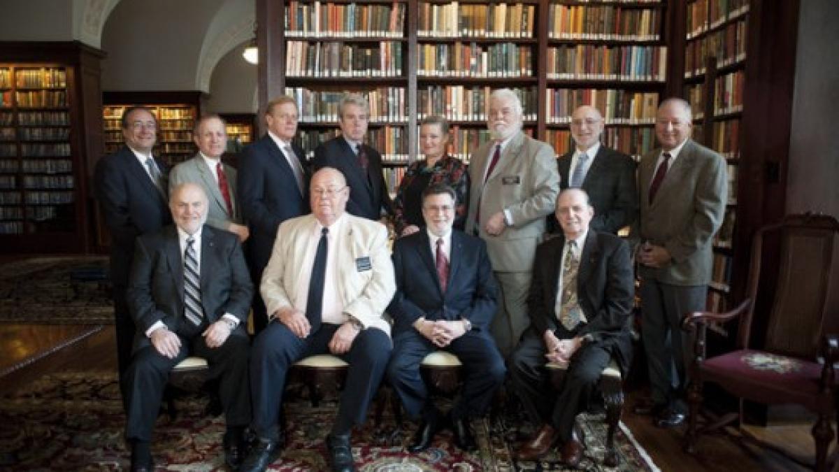 vidocq society clubul de elita al celor mai dificile anchete criminale