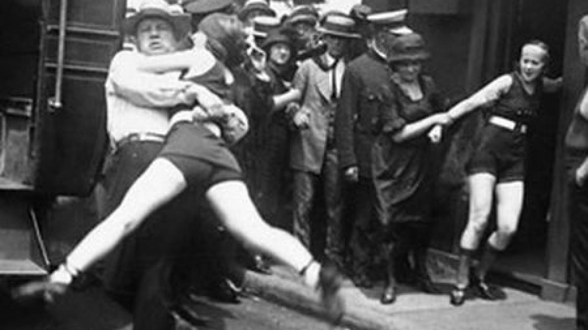 ce a facut aceasta femeie era de neconceput domnii din imagine ar face infarct daca ar vedea cum