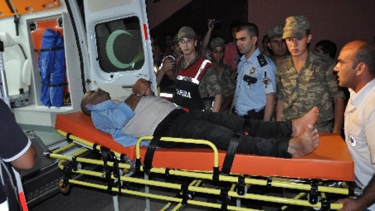 turcia cel putin sapte morti si 15 raniti intr un atac al pkk impotriva militarilor