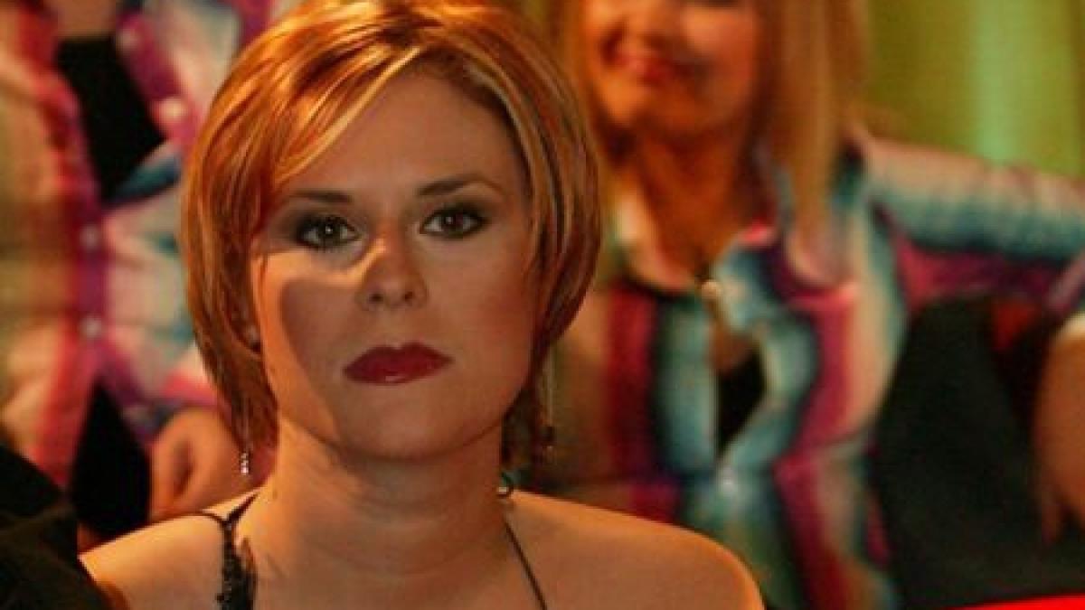 parchetul confirma ca malina olinescu s a sinucis dosarul mortii cantaretei a fost inchis