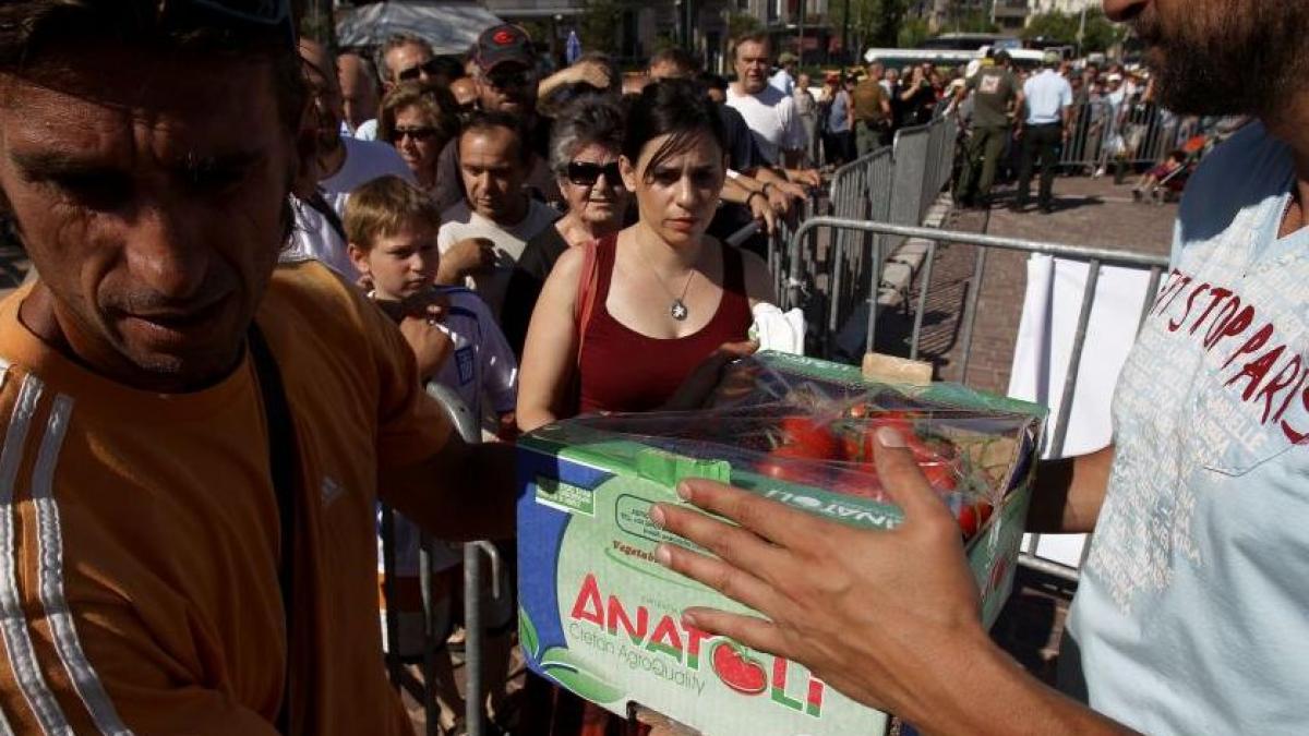 au ajuns sa moara de foame imaginea saraciei care aminteste de vremurile comunismului