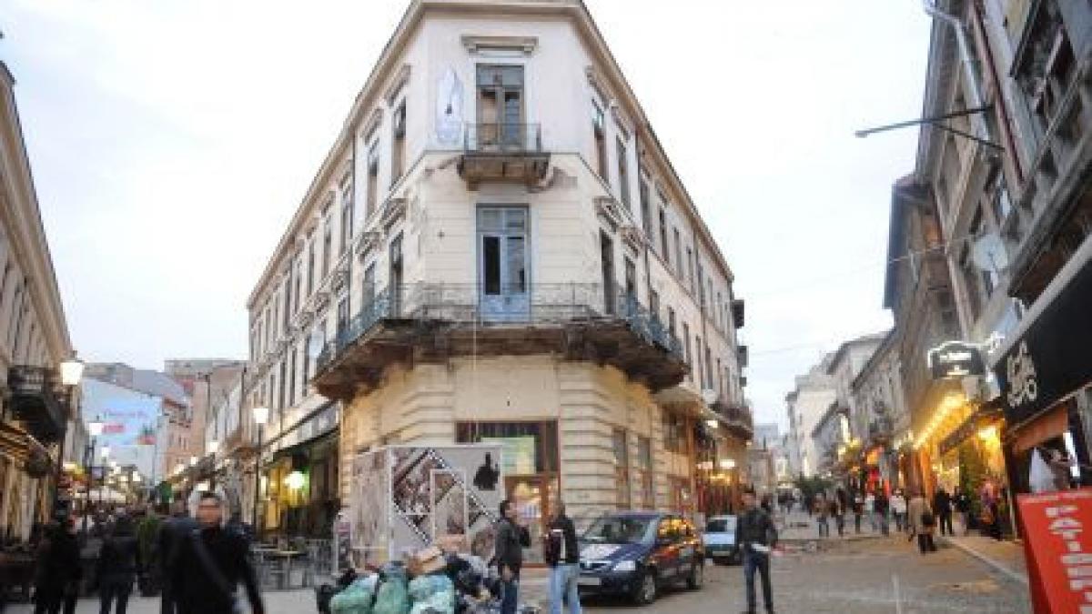 mita de aproape 300 000 de euro negociata de functionari pentru vanzarea unor spatii in centrul