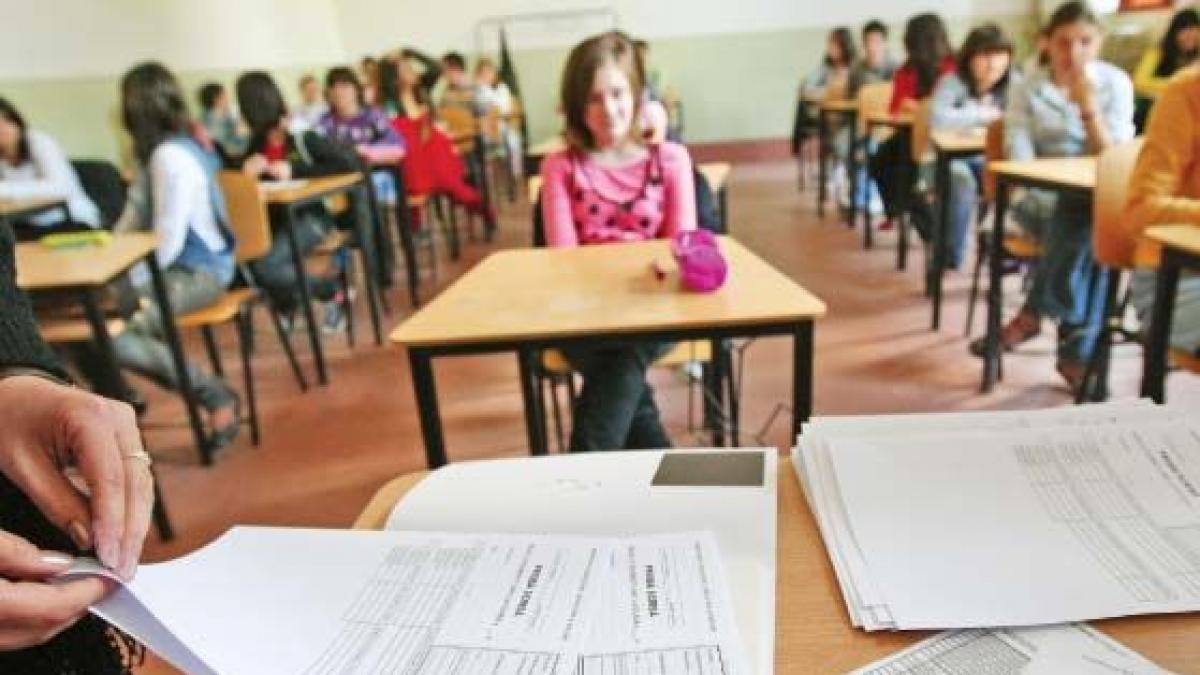 evaluarea nationala a elevilor de clasa a viii a incepe astazi peste 200 000 de candidati vor da
