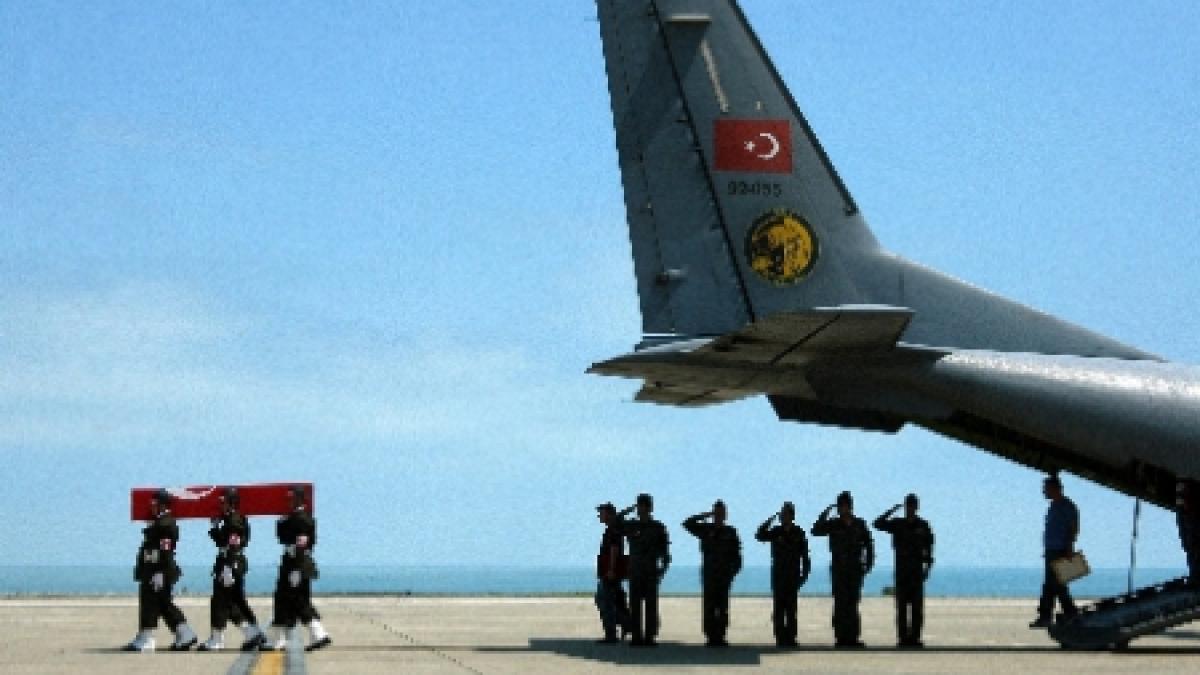 nou incident aerian intre siria si turcia dupa ce un avion de lupta f 4 a fost doborat vineri