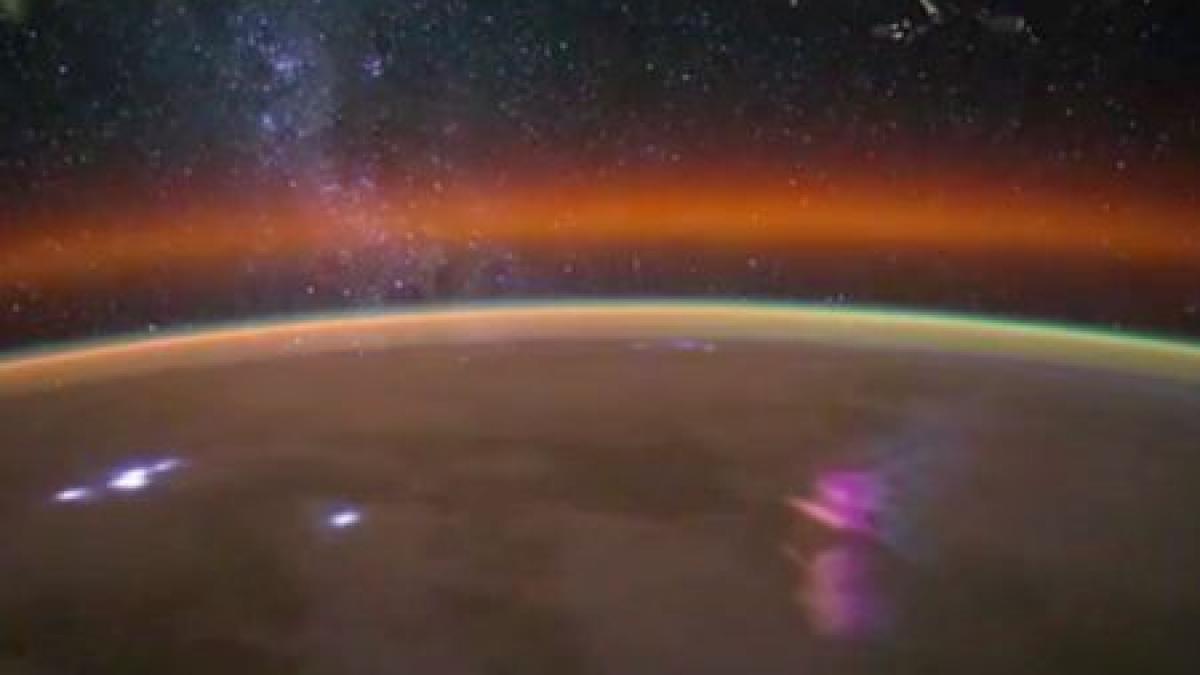 perspectiva din care terra are numai lucruri bune de oferit aceste imagini arata ca astronautii au