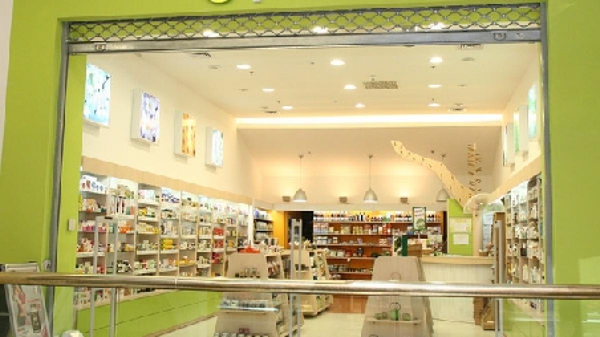 premiera in romania o data cu iesirea plafar din insolventa