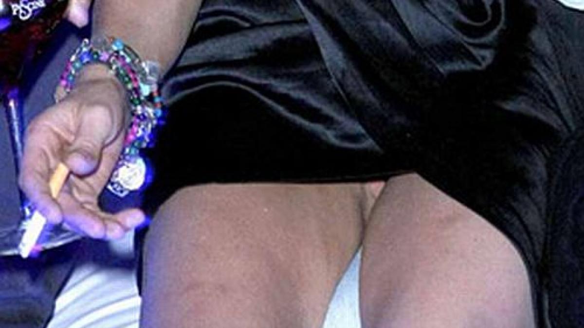 bautura bat o vina a ajuns o epava si toata lumea rade de ea prin cluburi derapajul vietii de vedeta