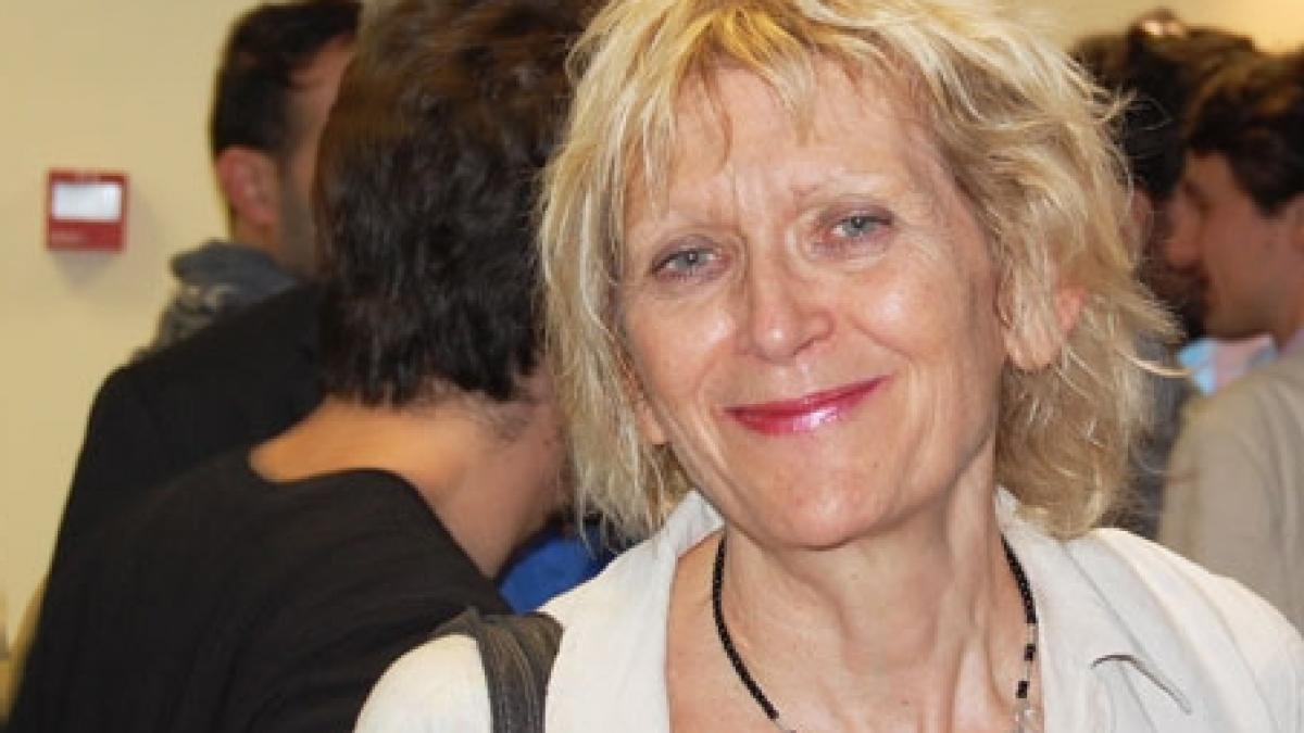 o senatoare franceza propune ridicarea restrictiilor pe piata muncii pentru romani si bulgari