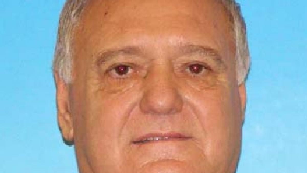 un deputat pdl s a ranit la intrarea in sala in care se desfasoara conventia nationala