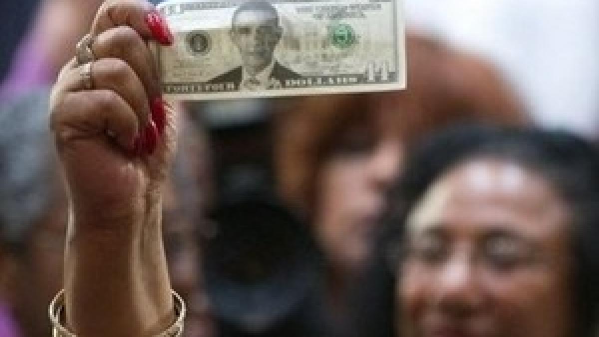 telefonul care arata disperarea obama din air force one trimiteti mi mai multi bani