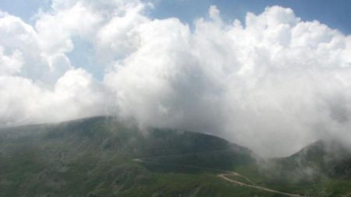 locul din romania in care te simti ca in rai aerul este curat si canicula nu a pus niciodata