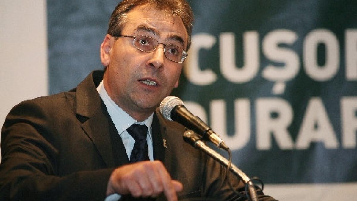 spanu pdl presedintele basescu isi va da demisia in noiembrie dar cu o conditie