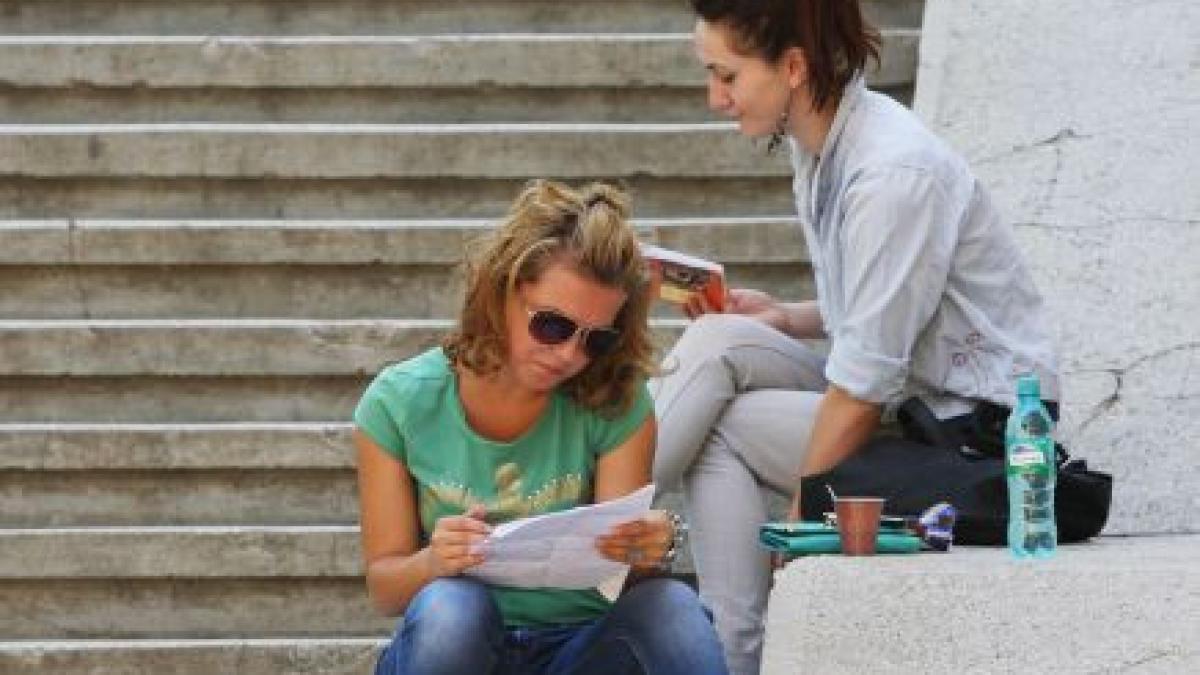 bacalaureat 2012 vezi subiectele la fizica