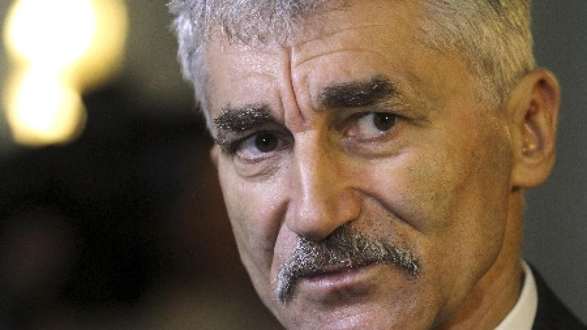 pdl a cerut amanarea sedintei de suspendare bp au respins cererea