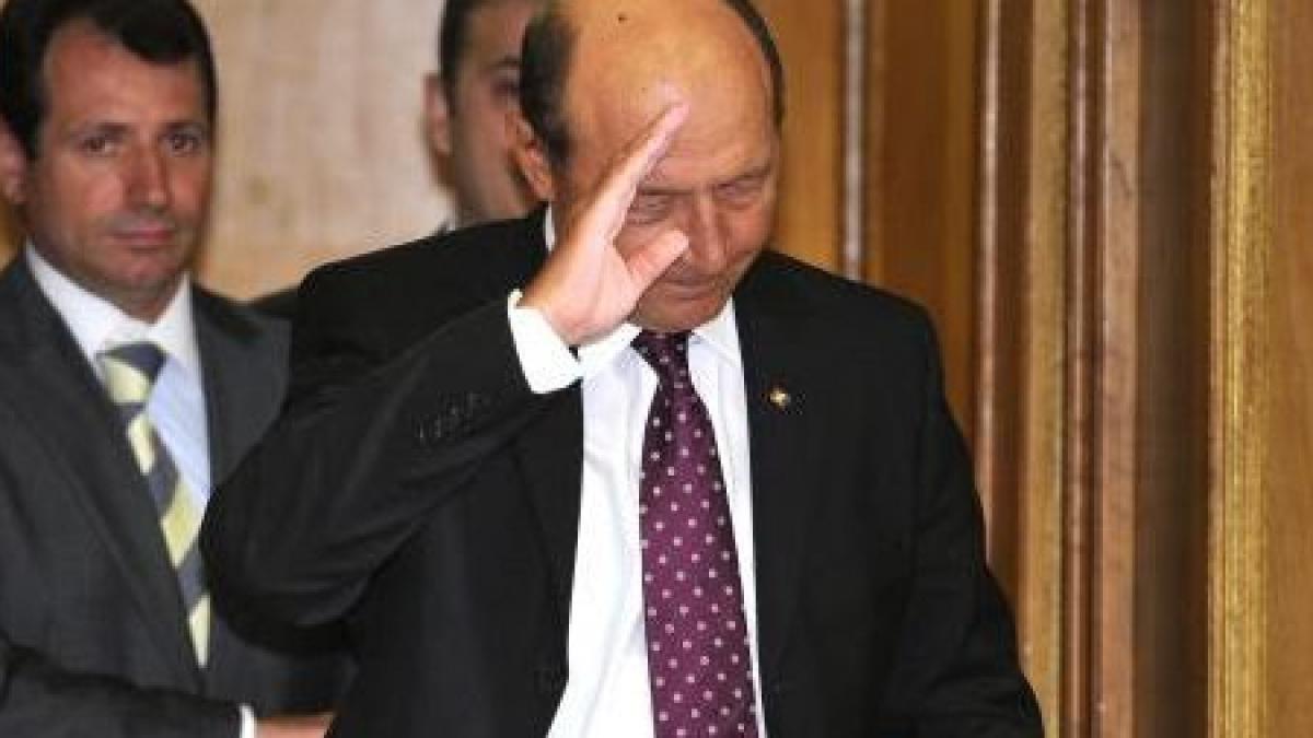 The Government amended the Referendum Law. Traian Băsescu faces suspension