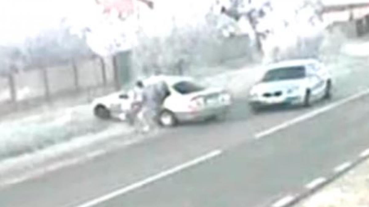 imagini socante accident mortal intr o curba din prahova