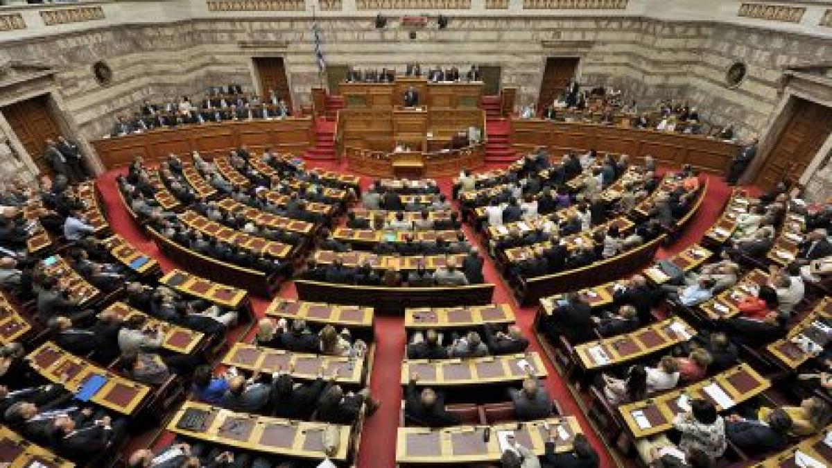 noul secretar de stat in ministerul muncii din grecia nikos nikolopoulos a demisionat