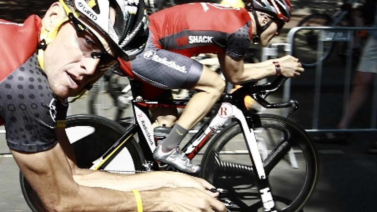 trei colaboratori apropiati ai lui lance armstrong suspendati pe viata