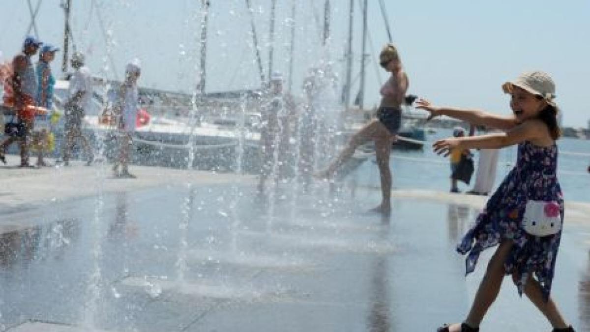 canicula si in grecia temperaturile au sarit de 40 de grade in mai multe orase