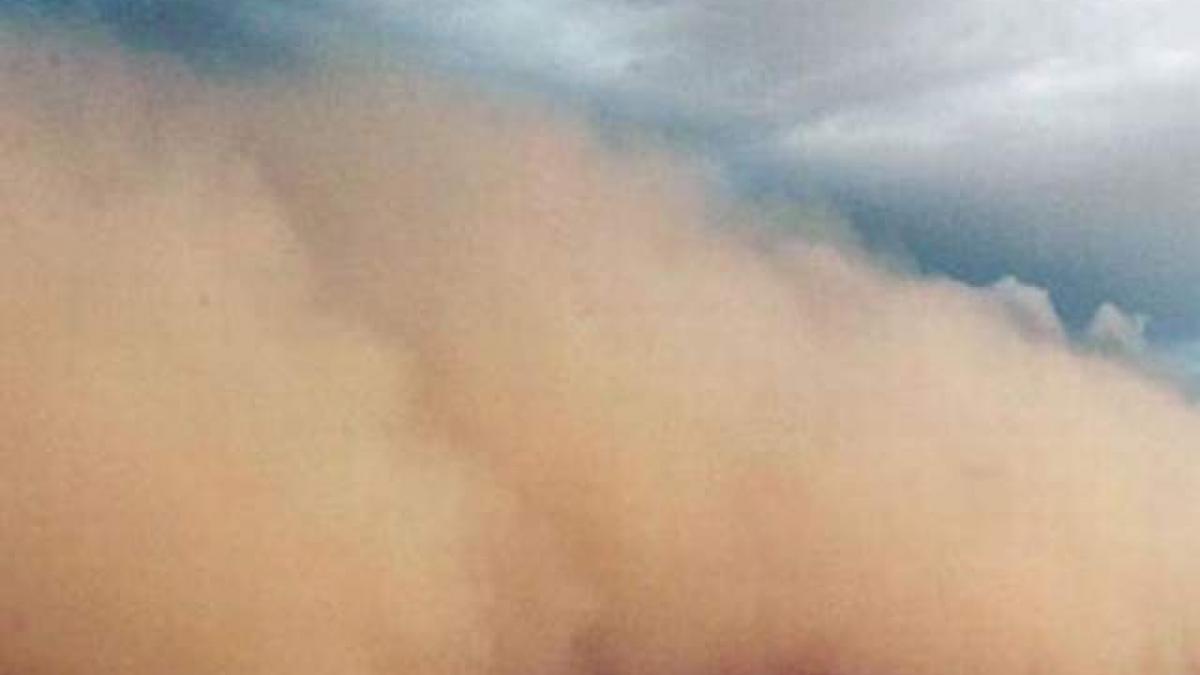 fenomenul uluitor petrecut la malul marii care a gonit toti turistii de pe plaje n am mai vazut