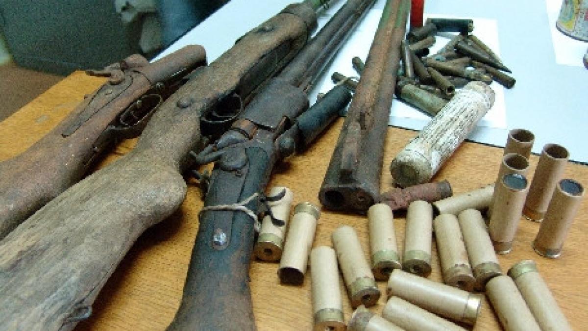 hunedoara un barbat de 29 de ani a fost gasit impuscat in fata cu o carabina de vanatoare