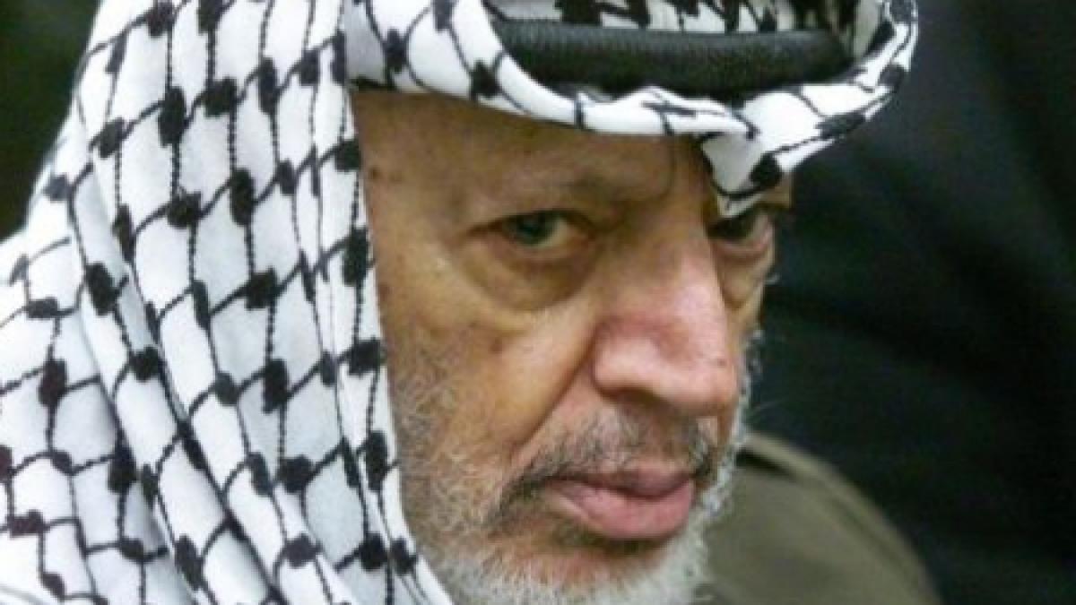 vaduva lui yasser arafat va depune plangere penala pentru otravirea acestuia fostului lider