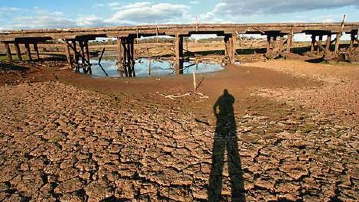 motivul socant care a ingenuncheat america toata populatia se uita catre ceruri si se roaga si noi