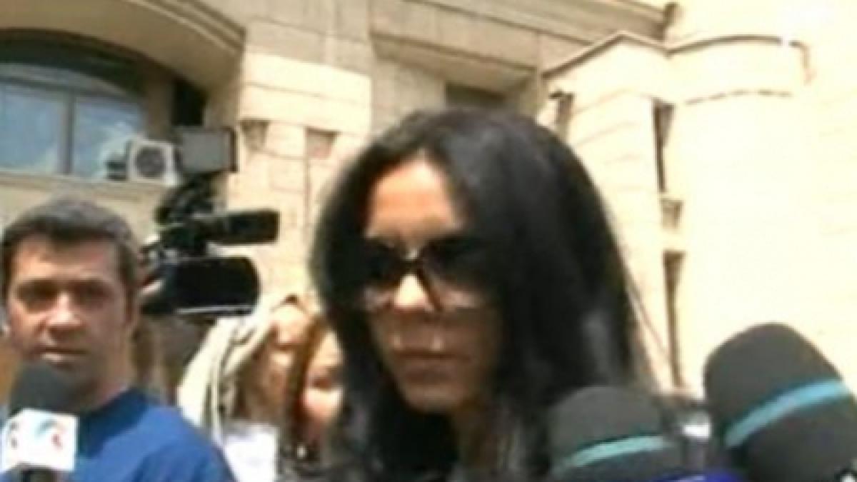 andreea marta sotia consilierului anaf practica prostitutia alaturi de fetele traficate vezi ce