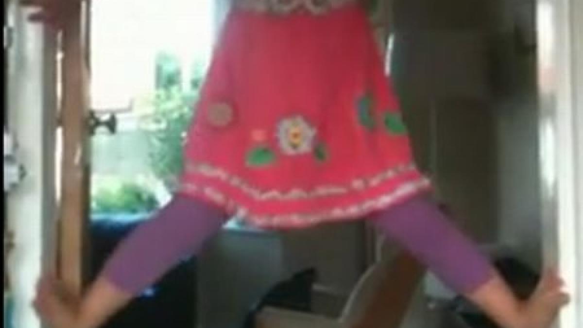 a uimit internetul cu talentul ei vezi cel mai nou viral de pe youtube