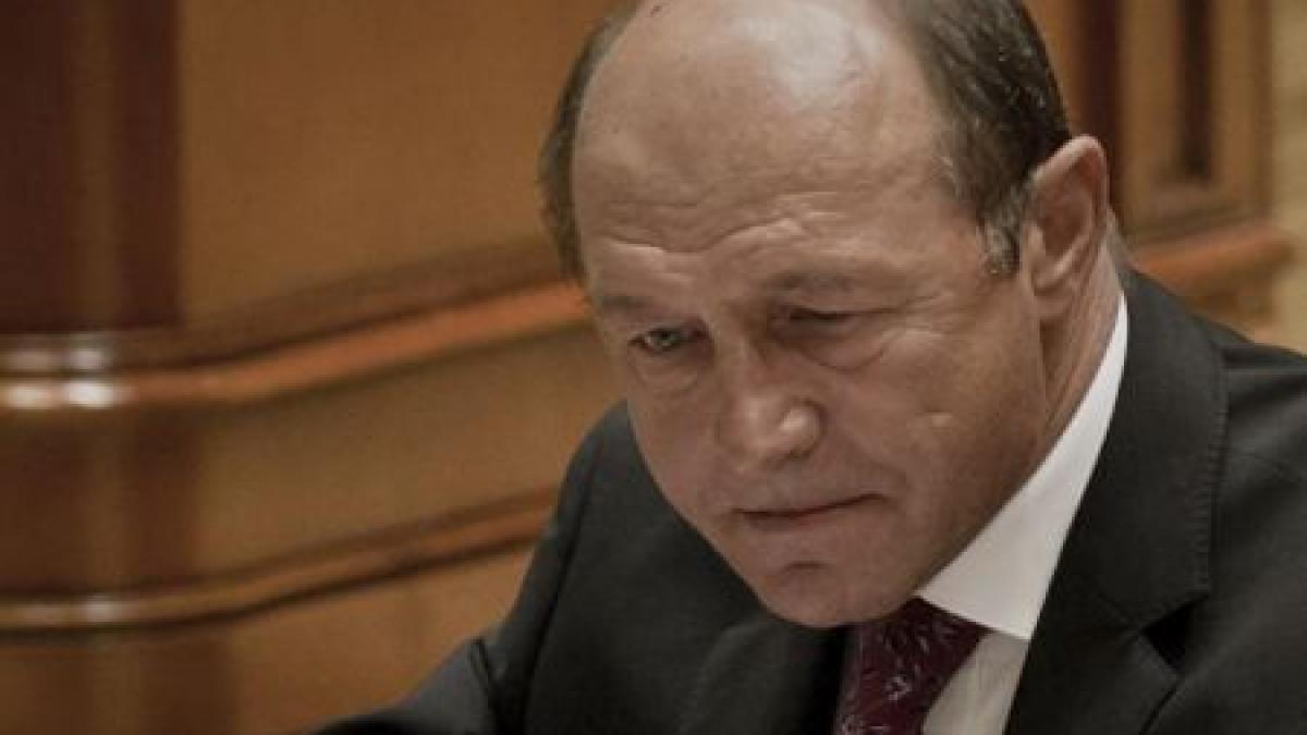 intelectualii au demonstrat ca demiterea lui basescu este constitutionala citeste scrisoarea