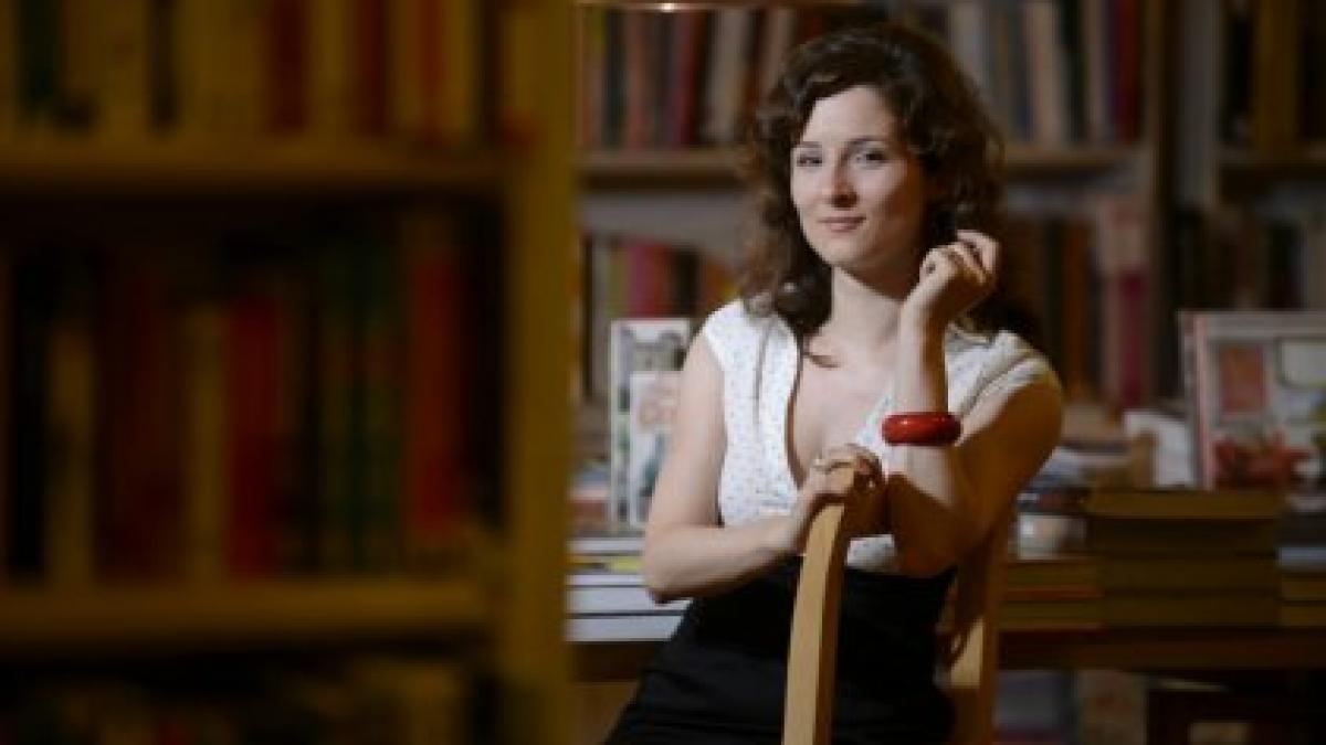 ea a ales romania ana karlstedt popa profesoara care face revolutie la catedra